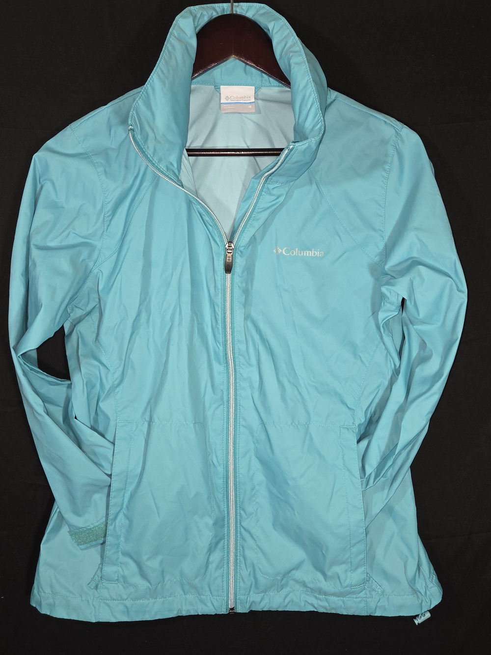 Columbia Women's Light Blue Packable Rain Jacket